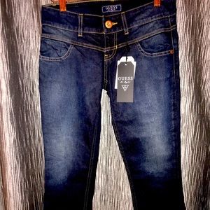 Guess Cropped Capri Jeans